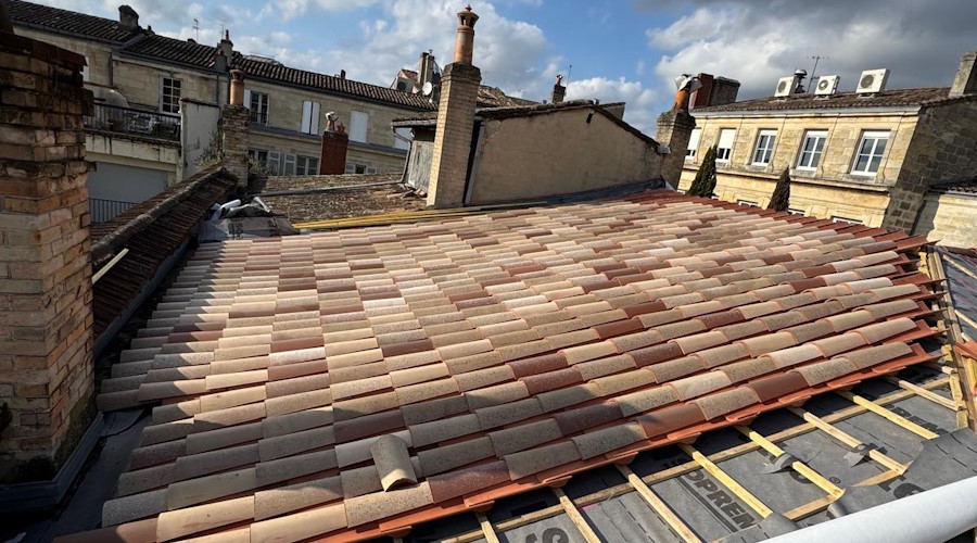 Pose toiture JCCZ Couvreur bordelais